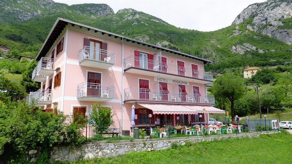 Hotel Rosalpina Riva Zewnętrze zdjęcie