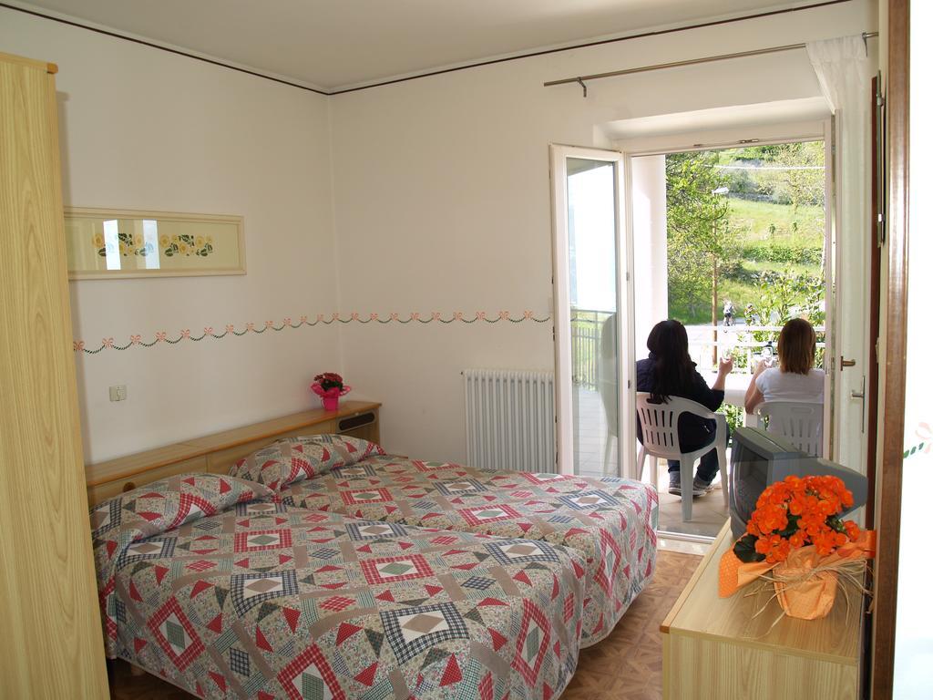 Hotel Rosalpina Riva Zewnętrze zdjęcie