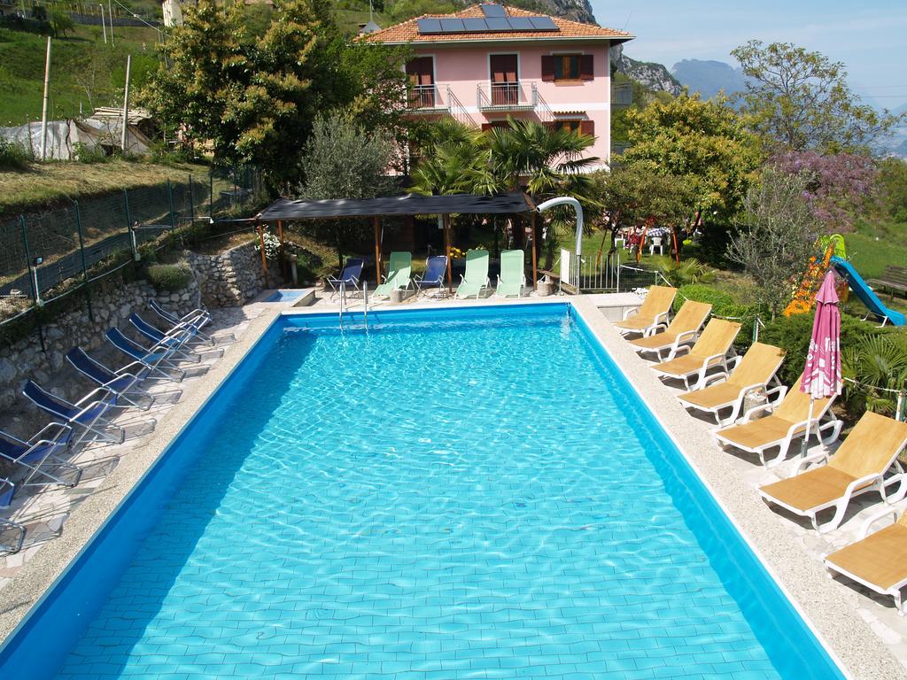 Hotel Rosalpina Riva Zewnętrze zdjęcie